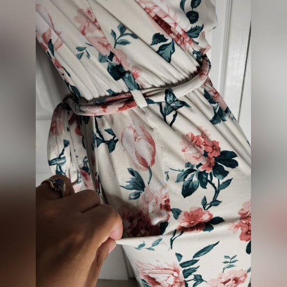 Floral Sleeveless Belted Jumpsuit - Picture 9 of 9